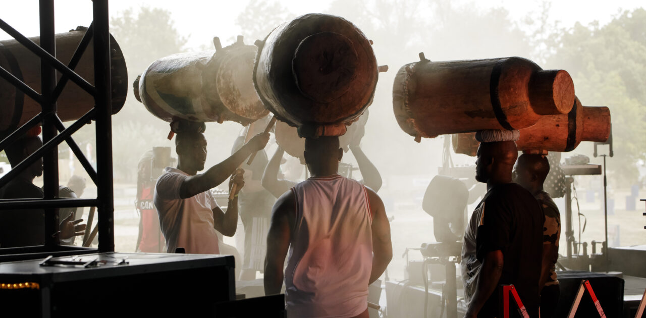 Le burundi en perfusion, les tambours en pulsation